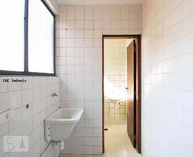 Apartamento à venda com 2 quartos, 72m² - Foto 6