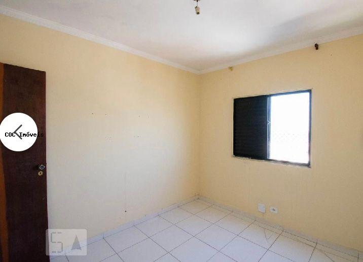 Apartamento para alugar com 2 quartos, 72m² - Foto 4