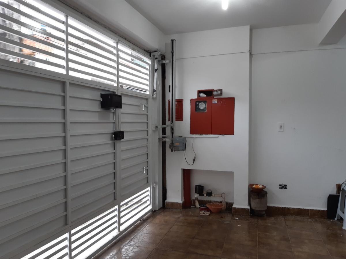 Casa à venda com 2 quartos, 70m² - Foto 7