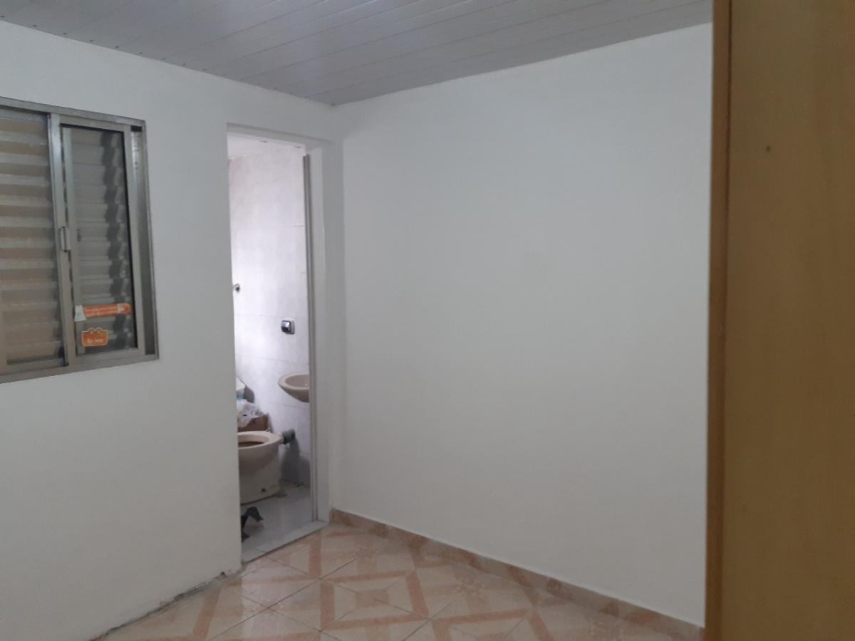 Casa à venda com 2 quartos, 70m² - Foto 14