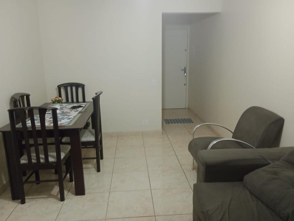 Apartamento à venda com 2 quartos, 58m² - Foto 2