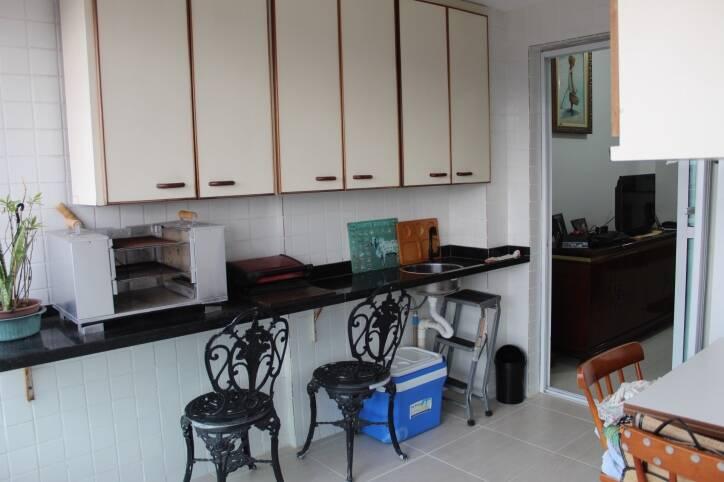 Apartamento à venda com 2 quartos, 80m² - Foto 15