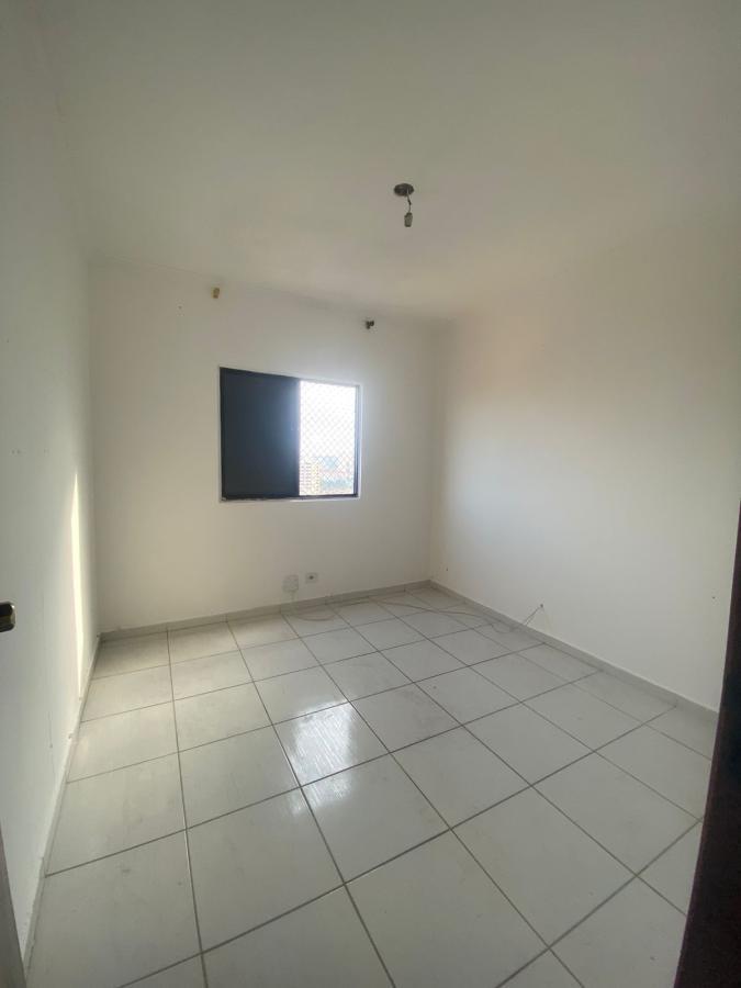 Apartamento à venda com 2 quartos, 72m² - Foto 15