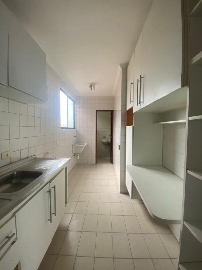 Apartamento à venda com 2 quartos, 72m² - Foto 14