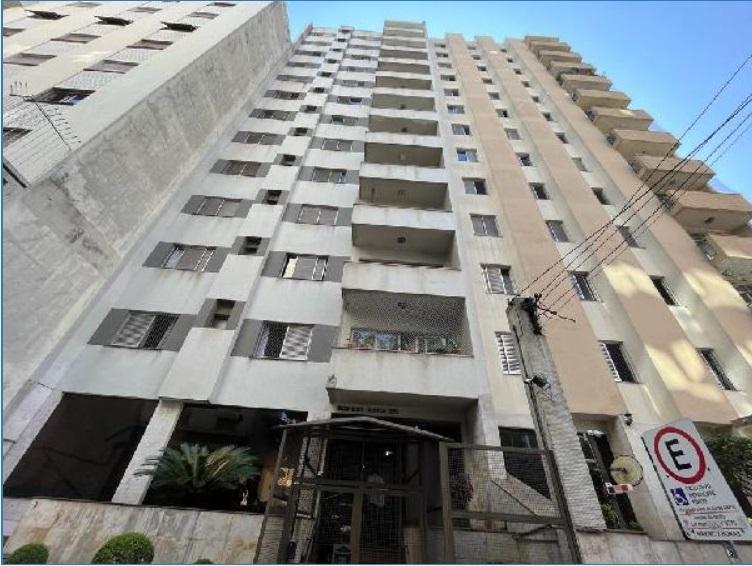 Apartamento à venda com 3 quartos, 149m² - Foto 1