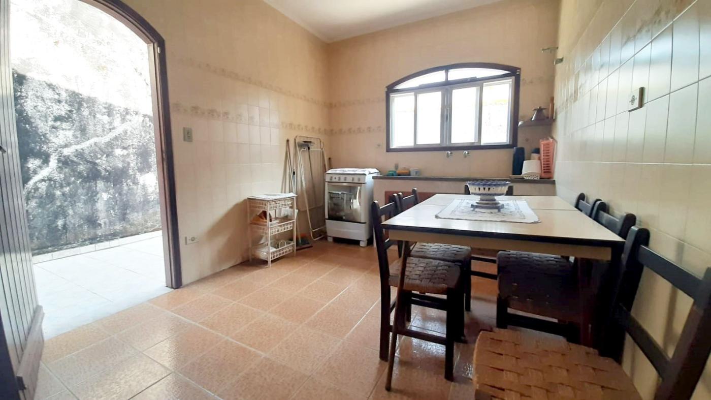 Casa à venda com 3 quartos, 120m² - Foto 6