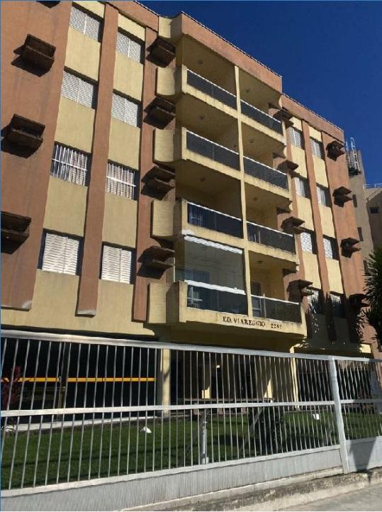 Apartamento à venda com 3 quartos, 76m² - Foto 1